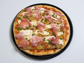 Funghi, speck e brie