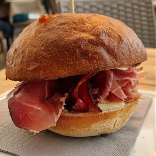 Panino boscaiolo, crudo