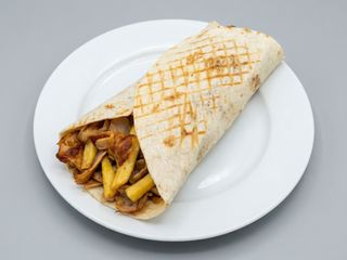Menu maxi Piadina, carne ,patatine e salse