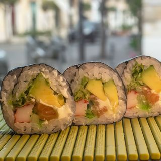 Salmon station roll - 4 pezzi