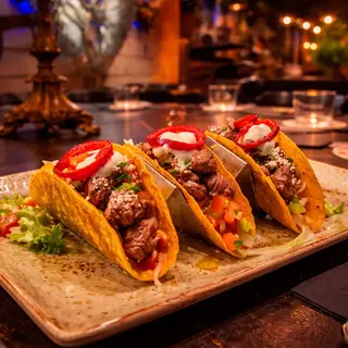 3 TACOS HARD SHELL