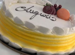 Torta chantilly e ganache di nocciola 1.5 kg