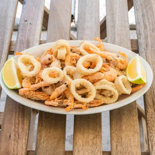 Frittura anelli calamari e gamberi