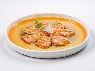 51. Carpaccio di salmone 10pz