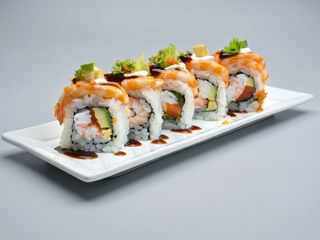 U18. TACO URAMAKI