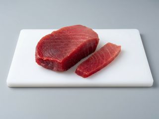 Tonno rosso sashimi e bottiglia di Ciro bianco !