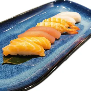 14. Nigiri misto - 8 pezzi