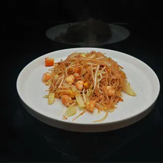 35c. Spaghetti di riso con frutti di mare