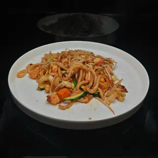 46c. Yaki udon frutti di mare