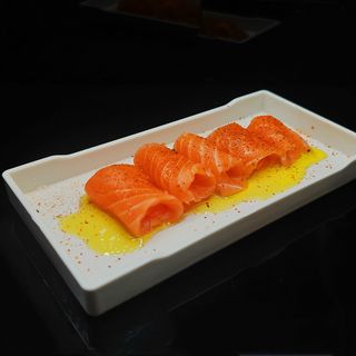 Carpaccio salmone piccante 10pz