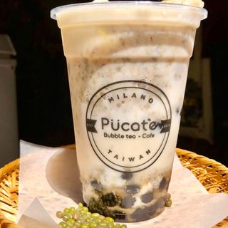 mung bean smoothie with milk (azuki verdi con il latte slush)