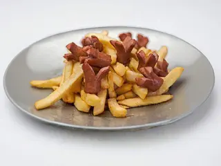Patatine e würstel