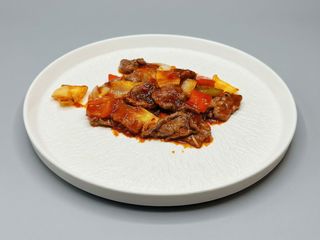 59c. Vitello in salsa piccante