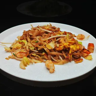 96c. Spaghetti thai frutti di mare
