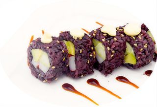 U25 Black California