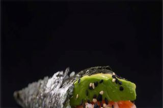 TM1. Temaki salmone