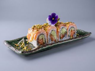 U20. Uramaki pistacchio