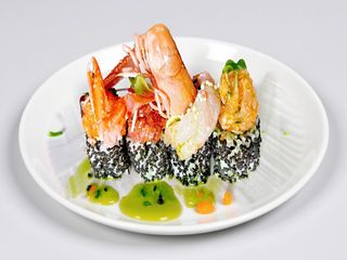 S16. Uramaki mazzara