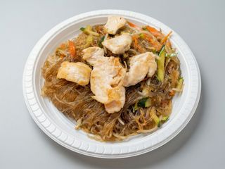 Spaghetti di soia con carne