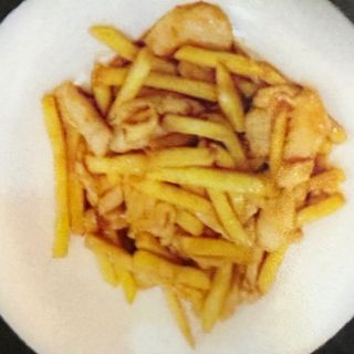 68. Pollo con patate