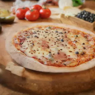 Pizza 4 formaggi