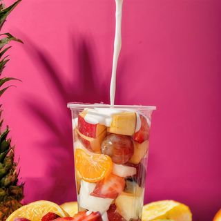 Yogurt in bicchiere: crea la tua combo preferita con frutta o senza