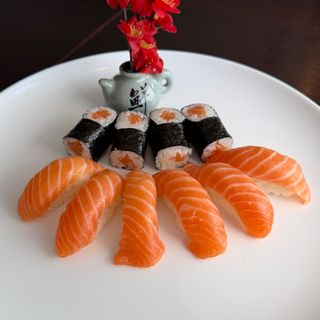 B15 sushi box 14pz
