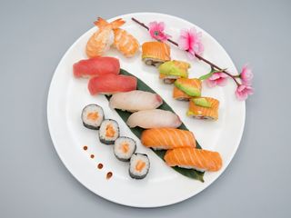 86 Sushi misto - 16 pezzi