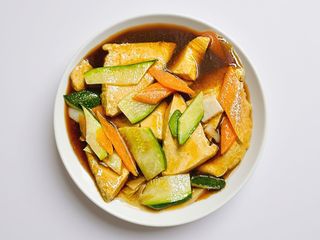 165 Tofu con verdure