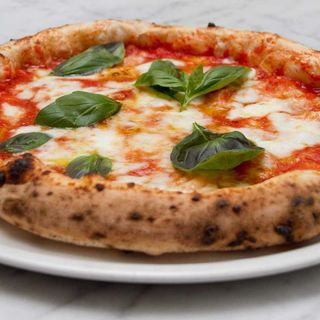 Margherita con funghi
