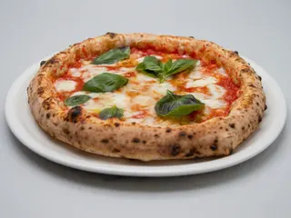 Panna, prosciutto cotto e funghi