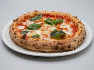 Margherita con prosciutto cotto