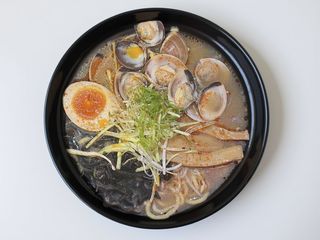44 SPICY VONGOLE RAMEN