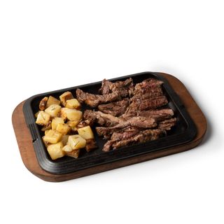 Tagliata di Black Angus Irlandese + contorno