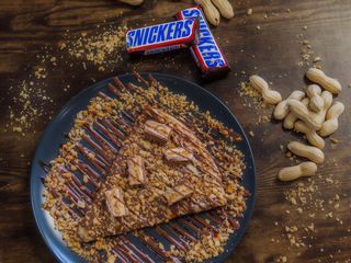 Crepe Snickers