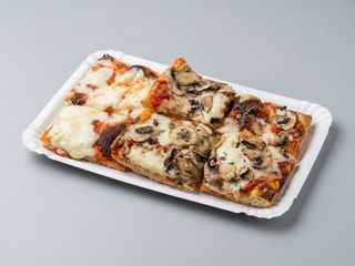 Margherita con funghi 1/4 teglia