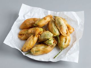 Fiori di zucca in pastella 4 pzi