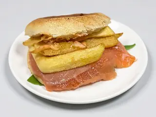 Salmone