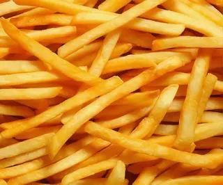 Patatine fritte grandi