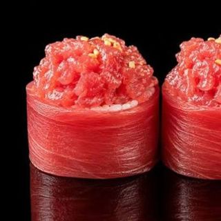 21. Maguro gunkan - 2 pezzi