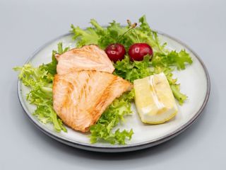 Salmone alla griglia(304)