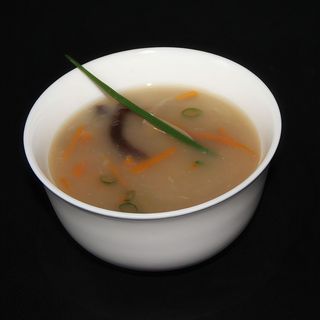 Zuppa con frutti di mare(232)