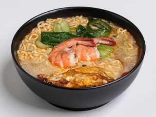 Ramen con frutti di mare(255)