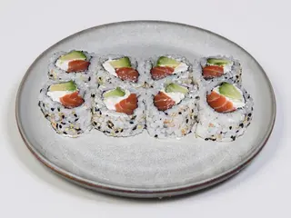 Uramaki salmone 8 pezzi(46)