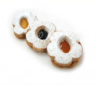 3 Biscotti di pasta frolla farciti