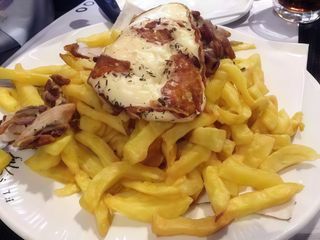 Patatine bacon e provola