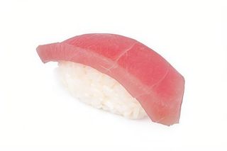 48. Nigiri tonno speciale - 2 pezzi