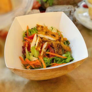 Insalatone con Lisatrelle di Pollo Japan