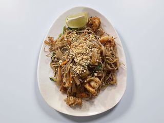 024. Tagliatelle in stile thai pad - thai