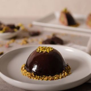 CIOCCOLATINA CON CUORE DI PISTACCHIO